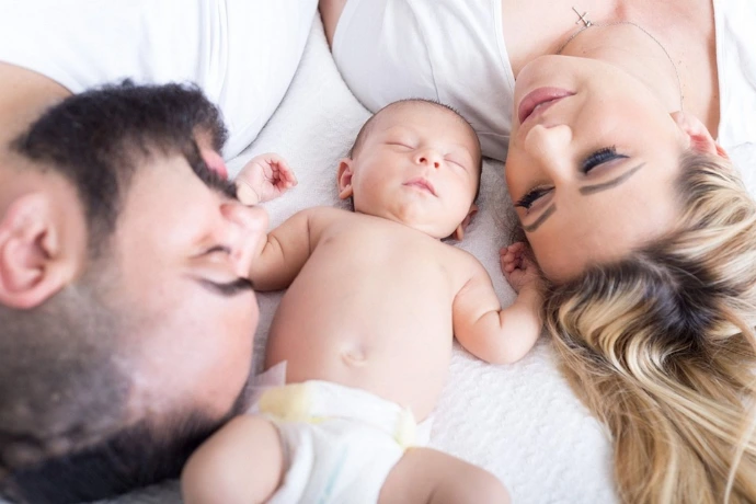 Une famille avec un bébé